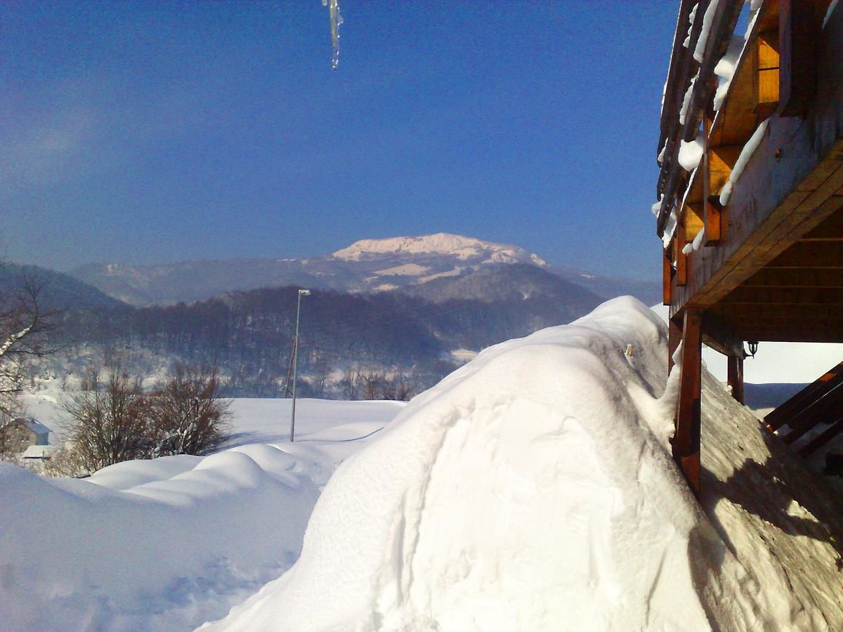 Загородные дома Art Apartments Minic Колашин-15